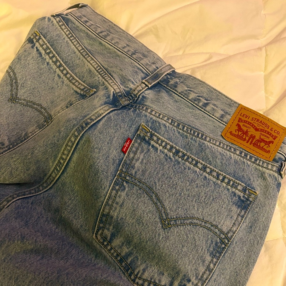 levi's jeans